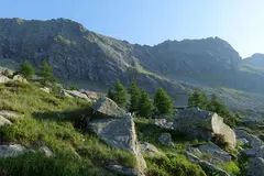 Und wieder zauberhafte Flecken die zum Malen einladen Und wieder zauberhafte Flecken die zum Malen einladen