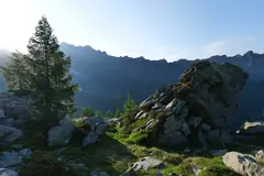"Feenplätze", die zum Malen einladen "Feenplätze", die zum Malen einladen